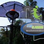 A basketball net with the words jump jammer on it.