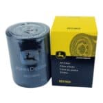 John deere oil filter with product code re519626 and its packaging.