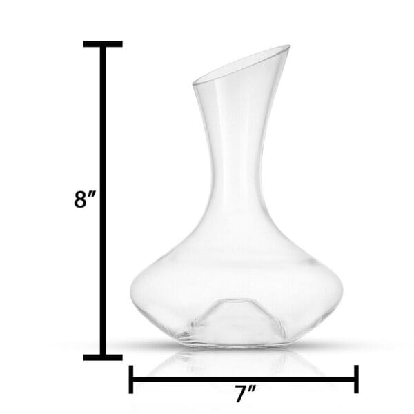 A glass decanter is shown with measurements.