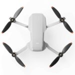 The dji mavic pro is shown with two propellers.